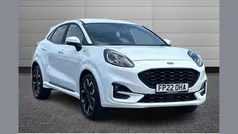 White Used 2022 Ford Puma ST-Line X SUV | £16,490 (Fair price)