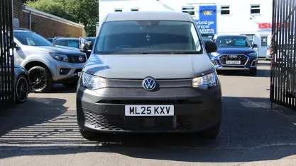 Used VW Caddy Maxi Business 116 HP (85 kW) 2025 Grey MPV