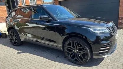 Used Land Rover Range Rover Velar SE Dynamic 179 HP (131 kW) 2020 Black SUV