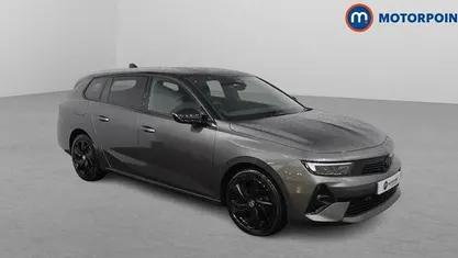 Used 2025 Vauxhall Astra Estate | £19,299 (Good price)