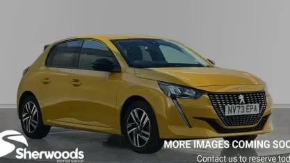 Used Peugeot 208 Allure+ 102 HP (75 kW) 2023 Yellow Hatchback