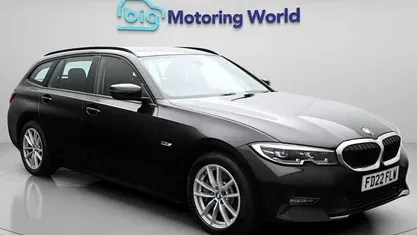 Used BMW 330e 292 HP (214 kW) 2022 Black Estate