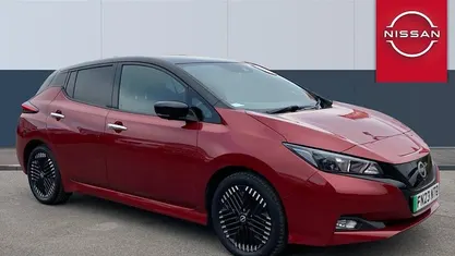 Begagnad Nissan Leaf N-Connecta 110 kW (150 HK) 2025 Halvkombi