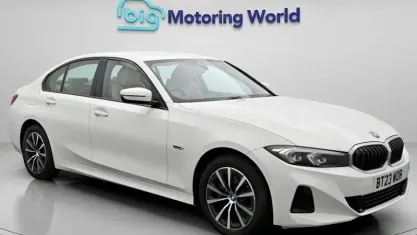 Used BMW 330e Sport Line 292 HP (214 kW) 2023 White Sedan