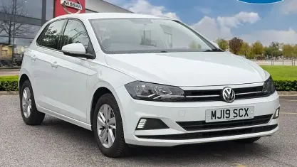 Used VW Polo SE 80 HP (58 kW) 2019 White Hatchback