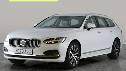 Used Volvo V90 Inscription 250 HP (183 kW) 2021 White Estate