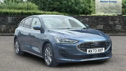 Used Ford Focus Titanium 125 HP (91 kW) 2023 Blue Hatchback