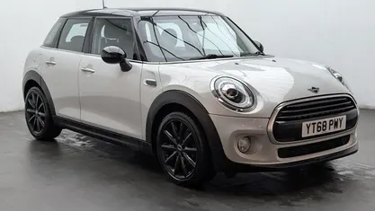 Silver Used 2018 Mini Cooper Hatch Hatchback | £9,950 (Fair price)