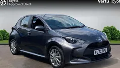 Used 2025 Toyota Yaris Hybrid Hatchback | £15,582 (Super price)