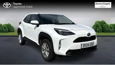 Used 2025 Toyota Yaris Hybrid Estate | £22,129 (Good price)