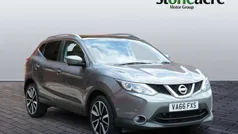 Used 2017 Nissan Qashqai Tekna SUV | £8,495 (Fair price)