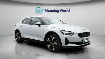 Usado Polestar 2 Long Range Dual motor 300 kW (408 CV) 2022 Plateado Utilitario