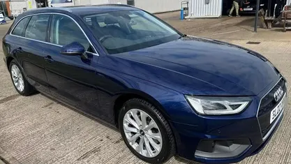 Used Audi A4 Comfort 150 HP (110 kW) 2022 Blue Estate
