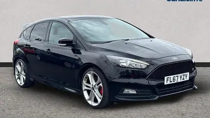 Used Ford Focus ST 250 HP (183 kW) 2016 Black Hatchback