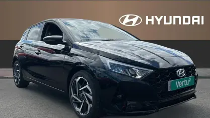 Używany Hyundai i20 Premium 101 KM (74 kW) 2023 Czarny Hatchback
