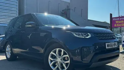 Used Land Rover Discovery 5 SE 241 HP (177 kW) 2020 SUV