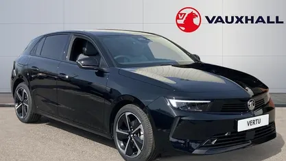 New Vauxhall Astra 131 HP (96 kW) 2025 Arctic white Hatchback