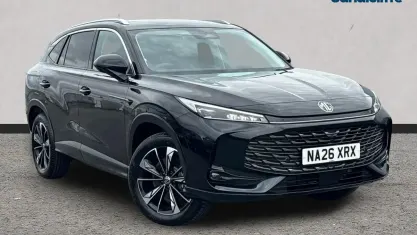New MG HS SE 224 HP (164 kW) 2025 Metallic  black pearl SUV