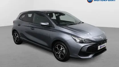Usado MG MG3 Trophy 194 HP (142 kW) 2025 Cinzento Citadino