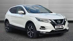 White Used 2019 Nissan Qashqai Tekna SUV | £12,990 (Fair price)