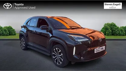 Used 2025 Toyota Yaris Hybrid Design Estate | £20,640 (Good price)