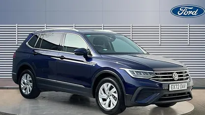Used VW Tiguan Allspace Life 150 HP (110 kW) 2023 Blue SUV