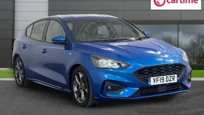 Used Ford Focus ST-Line 150 HP (110 kW) 2019 Blue Hatchback