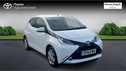 Used 2016 Toyota Aygo x-press Hatchback | £5,633 (Fair price)