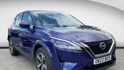 Used Nissan Qashqai N-Connecta 140 HP (102 kW) 2022 Blue SUV