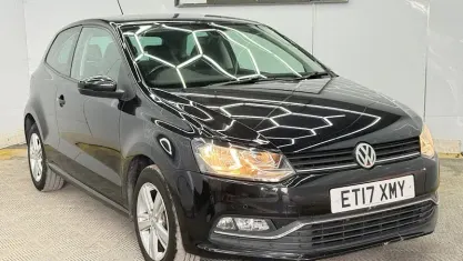 Used VW Polo Edition 75 HP (55 kW) 2017 Black Hatchback