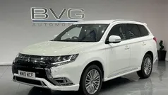 White Used 2019 Mitsubishi Outlander P-HEV Estate | £13,494 (Fair price)