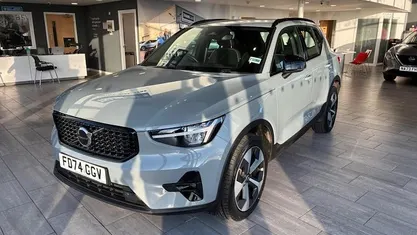 Used 2025 Volvo XC40 Plus SUV | £29,999 (Fair price)