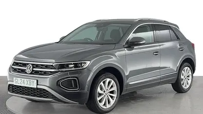 Used 2025 VW T-Roc Style SUV | £21,400 (Fair price)