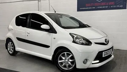 Begagnad Toyota Aygo 68 HK (50 kW) 2014 Halvkombi