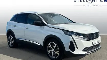 Used Peugeot 3008 Allure Premium 131 HP (96 kW) 2022 White SUV