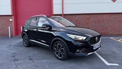 Used MG ZS Exclusive 106 HP (77 kW) 2024 SUV