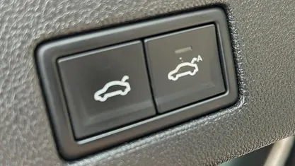 Used 2023 VW Touareg R-line SUV | £30,999 (Fair price)