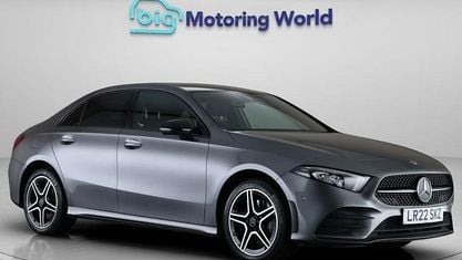 Używany Mercedes A250 AMG line 259 KM (190 kW) 2022 Szary Sedan/Limuzyna