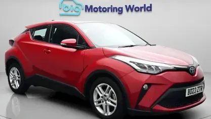 Used Toyota C-HR 122 HP (89 kW) 2023 Red SUV
