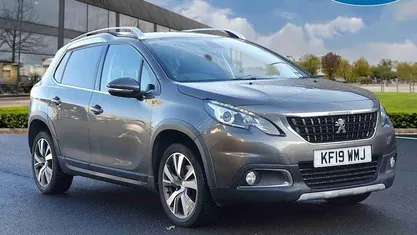 Used Peugeot 2008 Allure 130 HP (95 kW) 2019 Grey SUV