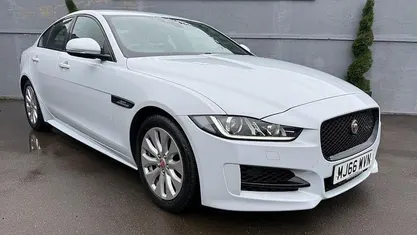 Used Jaguar XE R-Sport 163 HP (119 kW) 2019 Sedan