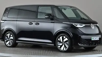 Used VW ID. Buzz Pro 150 kW (204 HP) 2023 Black MPV