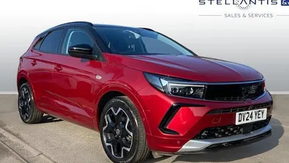 Used Vauxhall Grandland X Ultimate 131 HP (96 kW) 2024 Red SUV