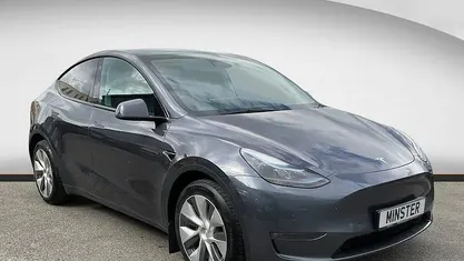 Used Tesla Model Y Long Range AWD 286 kW (389 HP) 2025 SUV