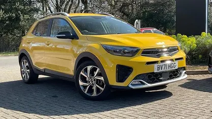 Used Kia Stonic GT-Line 120 HP (88 kW) 2023 SUV