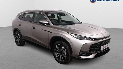 Begagnad MG HS Trophy 224 HK (164 kW) 2025 Silver SUV