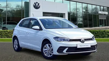 Used VW Polo Life 95 HP (69 kW) 2022 White Hatchback