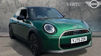 Used Mini Cooper Exclusive 150 kW (204 HP) 2026 Green Hatchback