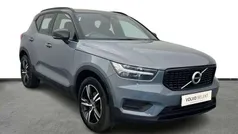 Grey Used 2022 Volvo XC40 R-Design SUV | £26,250 (Fair price)