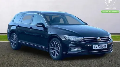 Used VW Passat SEL 150 HP (110 kW) 2023 Black Estate
